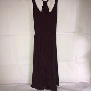 Super flowy comfortable maroon dress